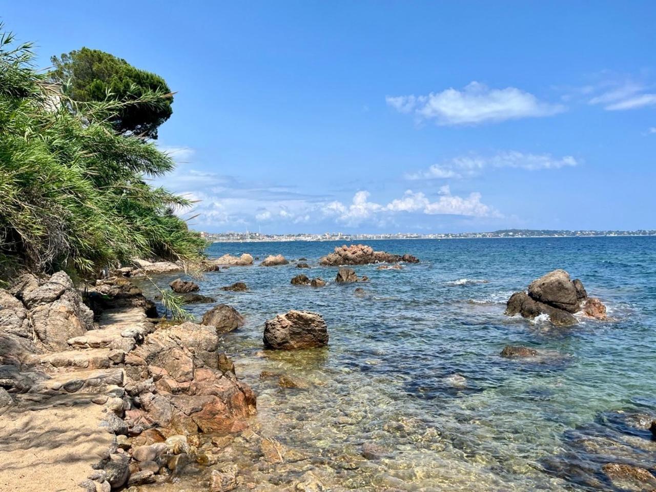 Super Cannes Sea Side Vallauris Bagian luar foto